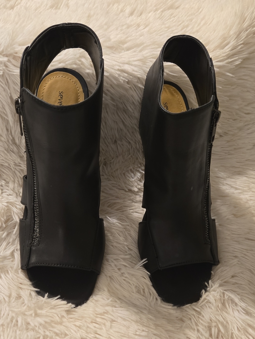 Seven Dials Black Open-Toe Zip Mule Sandals